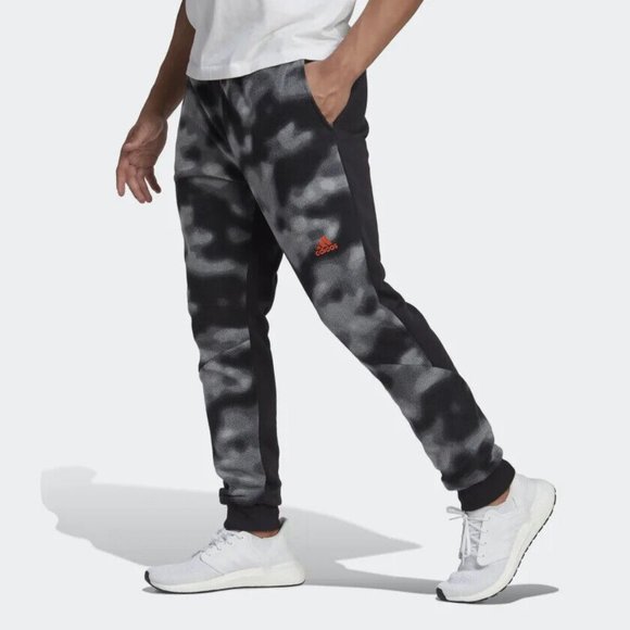 M adidas Men's Sportswear Polar Fleece Nature Print Pants joggers HC5879 NWT